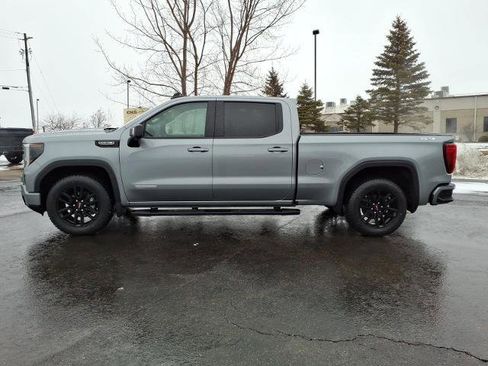 Used 2025 GMC Sierra 1500 Elevation w/ Elevation Premium Package image 8