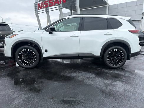 New 2026 Nissan Rogue Dark Armor AWD/4WD image 2