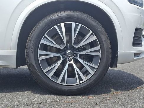 Used 2021 Volvo XC90 T5 Momentum w/ Climate Package AWD/4WD image 8