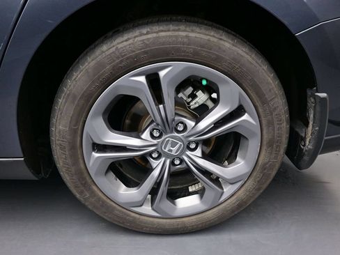 Used 2023 Honda Accord EX image 25