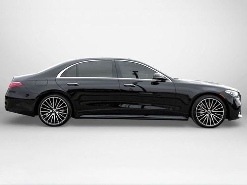 Used 2022 Mercedes-Benz S 580 4MATIC Sedan image 5