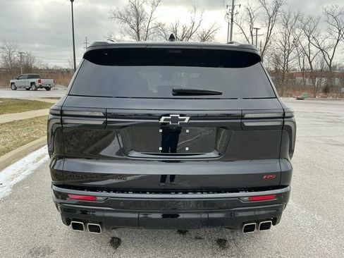 Used 2024 Chevrolet Traverse RS w/ LPO, Floor Liner Package image 12