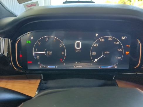 Used 2022 Jeep Grand Wagoneer Series III image 15