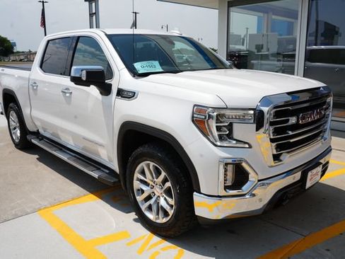Used 2022 GMC Sierra 1500 SLT w/ SLT Premium Plus Package AWD/4WD image 32
