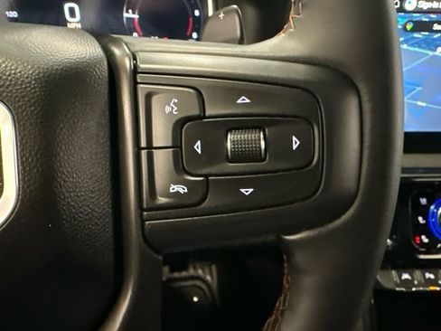 Used 2025 GMC Sierra 1500 AT4 w/ AT4 Premium Package image 26