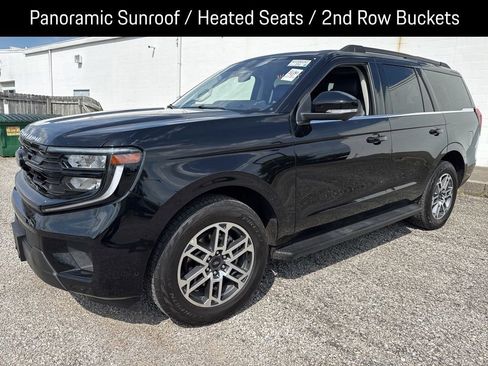 Used 2025 Ford Expedition Active AWD/4WD image 8