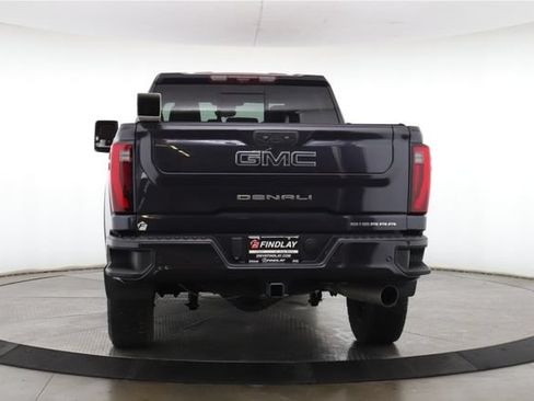 Used 2024 GMC Sierra 2500 Denali Ultimate w/ LPO, GMC Protection Package AWD/4WD image 11