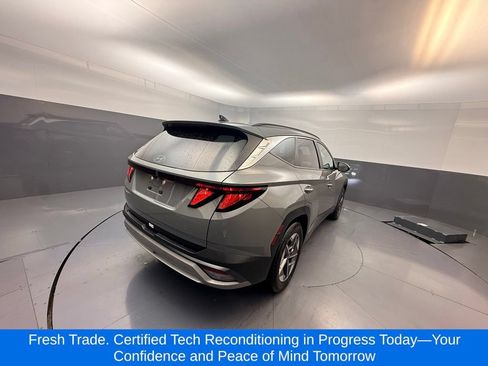 Used 2025 Hyundai Tucson SEL FWD image 5