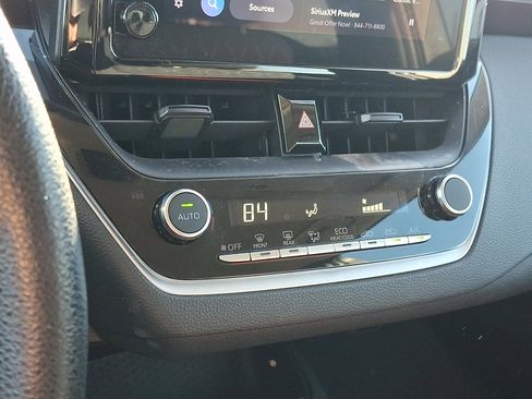 Used 2023 Toyota Corolla LE image 14