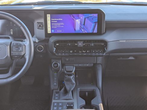 Used 2024 Toyota Land Cruiser image 17