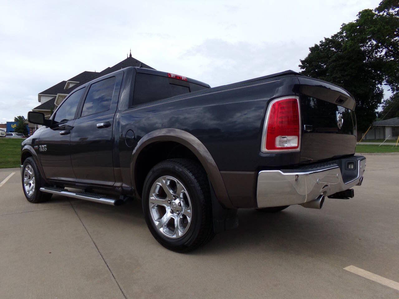 Used 2017 RAM 1500 Laramie w/ Convenience Group RWD image 34
