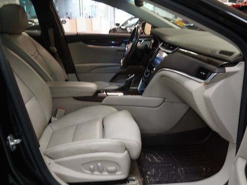Used 2013 Cadillac XTS Premium AWD/4WD image 26