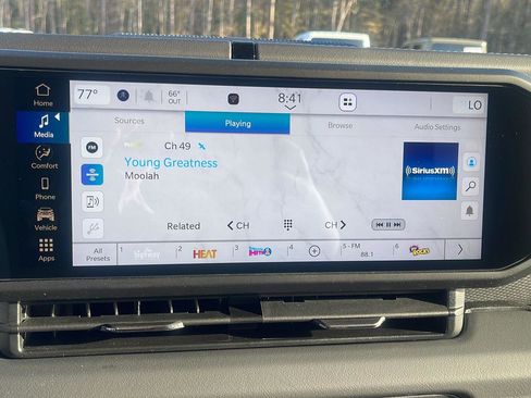 New 2025 Jeep Gladiator Rubicon image 16