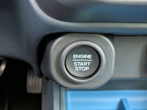 New 2025 Ford Maverick XLT w/ XLT Luxury Package image 29