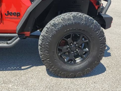 Used 2021 Jeep Wrangler Unlimited Sport AWD/4WD image 6