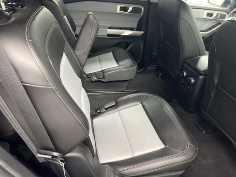 Used 2023 Ford Explorer XLT w/ Equipment Group 202A image 22