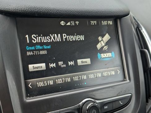 Used 2018 Chevrolet Cruze LT FWD image 18