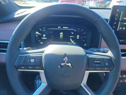 New 2026 Mitsubishi Outlander SEL FWD image 22