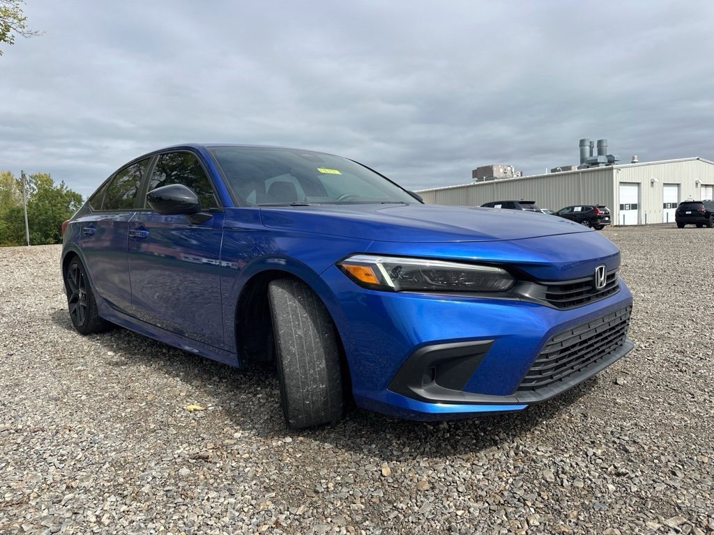 Used 2023 Honda Civic Sport image 12