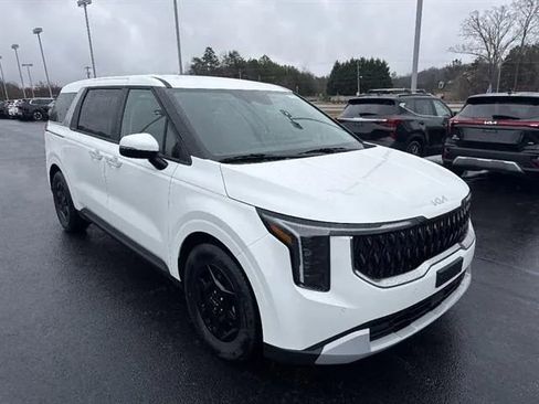 New 2026 Kia Carnival FWD image 1