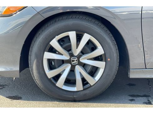 Certified 2026 Honda Civic LX image 33