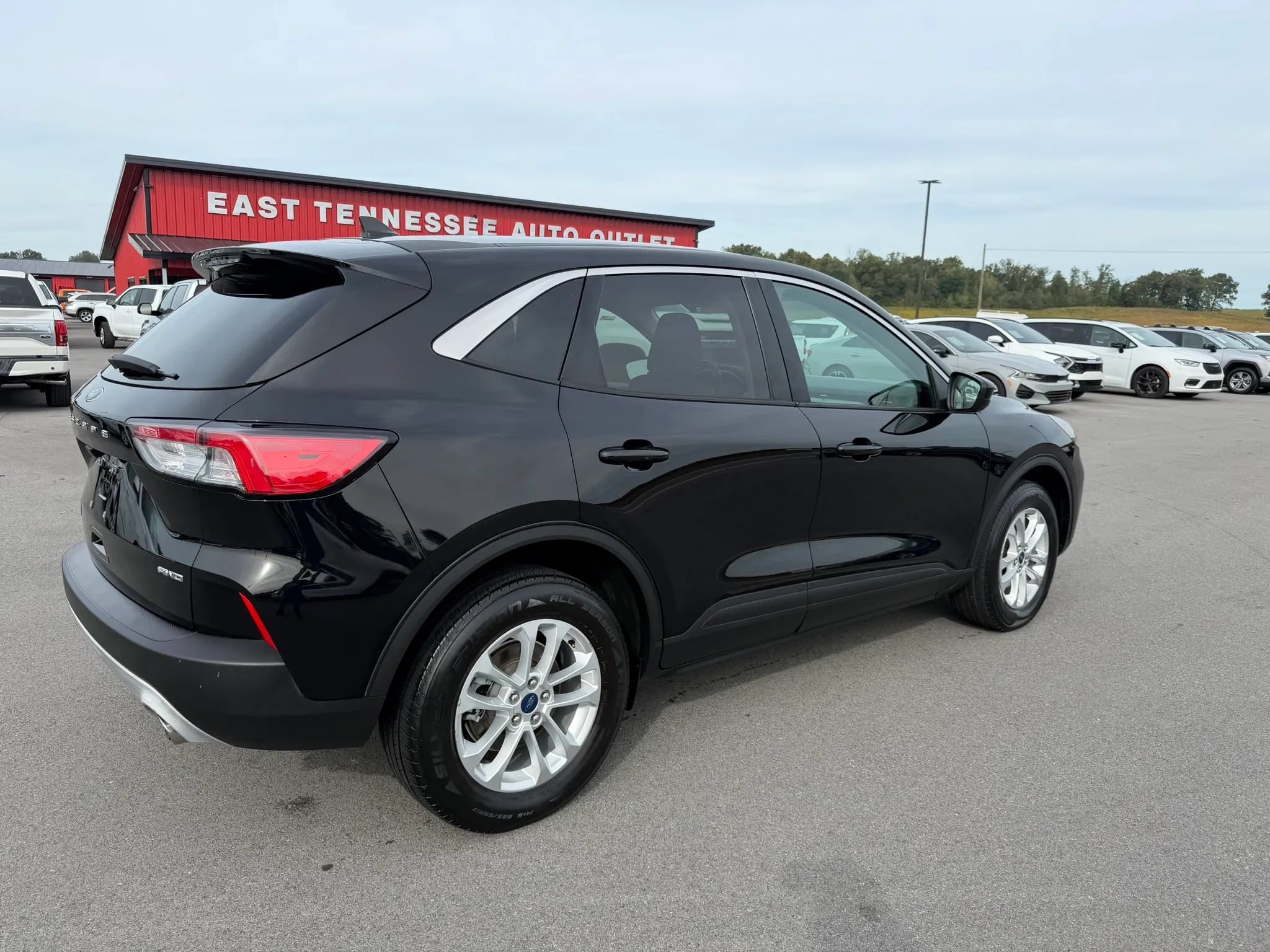 Used 2021 Ford Escape SE AWD/4WD image 4