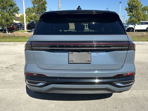 New 2026 Lincoln Nautilus Reserve image 7