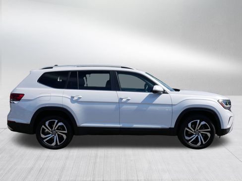 Used 2023 Volkswagen Atlas SEL AWD/4WD image 8