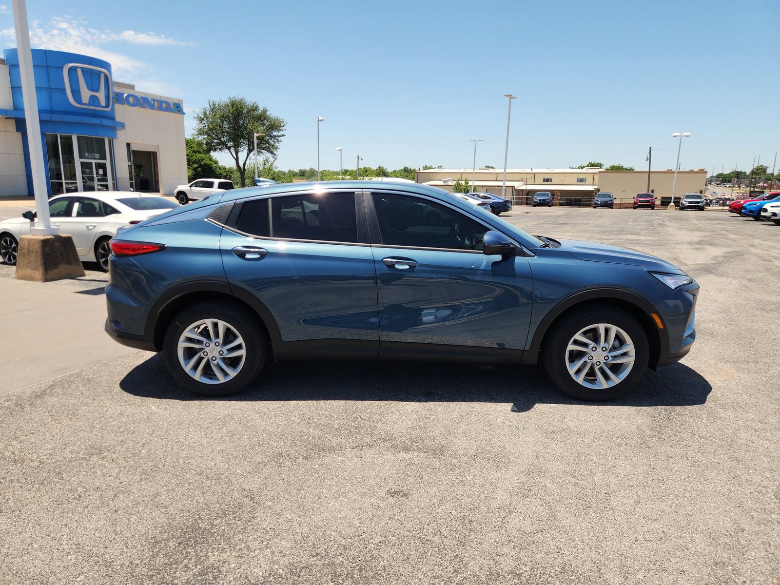 New 2026 Buick Envista Preferred w/ Convenience I Package FWD image 7