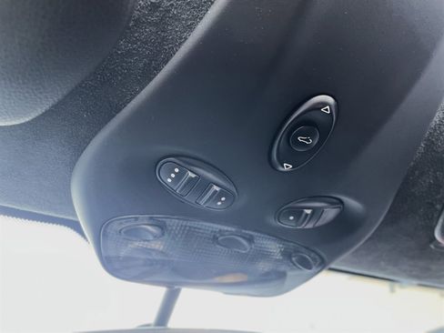 Used 2005 Porsche 911 Carrera image 29