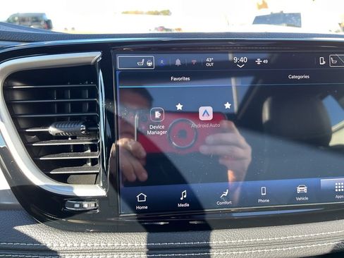 New 2026 Chrysler Pacifica Select image 17