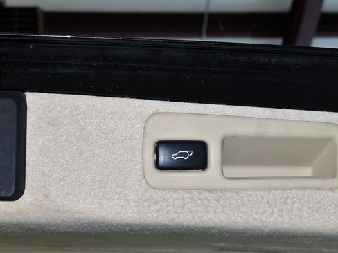 Used 2012 Lexus RX 350 AWD w/ Premium Pkg image 21