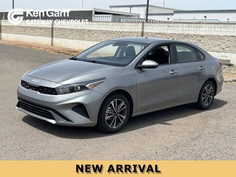 Used 2024 Kia Forte LXS FWD image 1