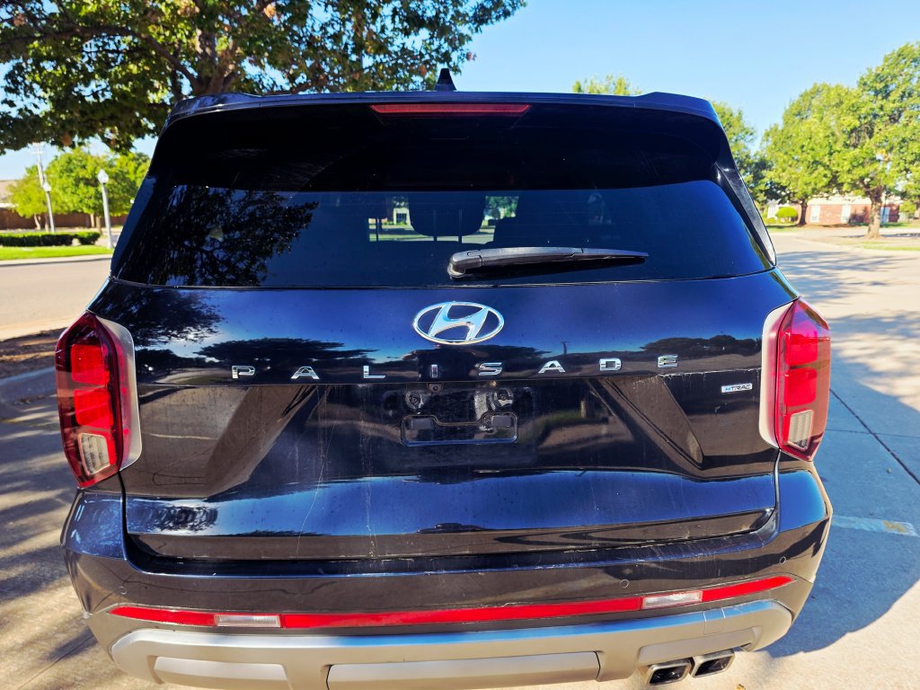 Used 2023 Hyundai Palisade Limited AWD/4WD image 25