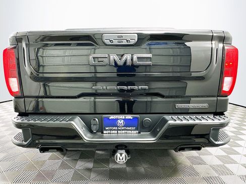 Used 2021 GMC Sierra 1500 Elevation w/ X31 Off-Road Package AWD/4WD image 9