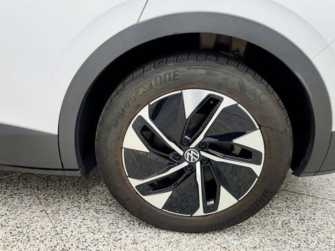 Used 2022 Volkswagen ID.4 Pro S image 8