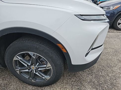 Used 2024 Chevrolet Blazer LT w/ Convenience Package image 12