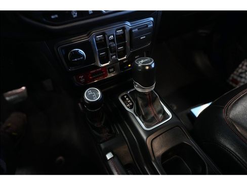 Used 2019 Jeep Wrangler Unlimited Rubicon AWD/4WD image 20