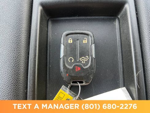 Used 2019 Chevrolet Silverado 1500 LTZ w/ Z71 Off-Road Package AWD/4WD image 23