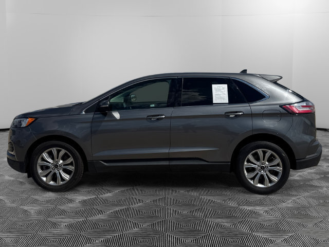 Used 2024 Ford Edge Titanium AWD/4WD image 2