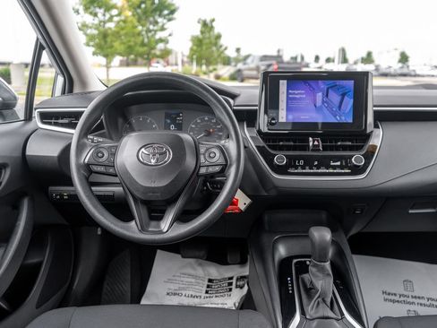 Used 2024 Toyota Corolla LE FWD image 15