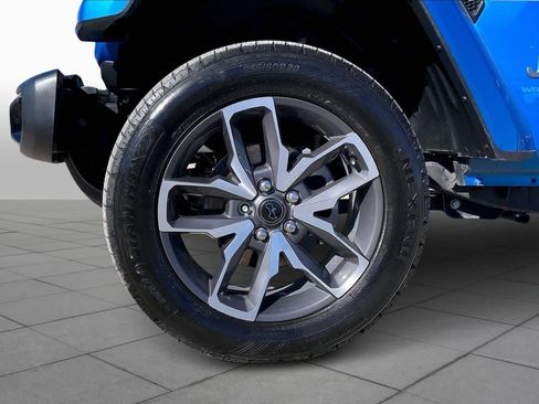 Used 2024 Jeep Wrangler Sport S w/ Convenience Group image 10