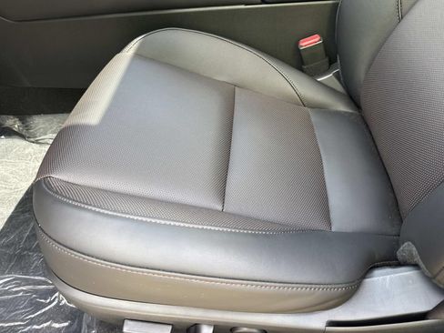 New 2026 MAZDA MAZDA3 2.5 S Hatchback w/ Premium Pkg FWD image 29