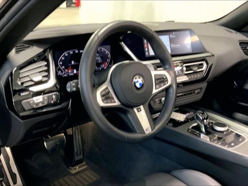 Used 2025 BMW Z4 M40i image 18