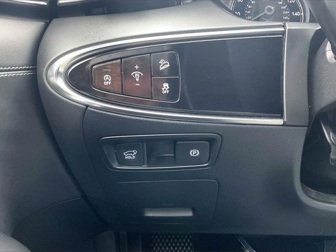 Used 2025 Genesis GV70 2.5T image 34