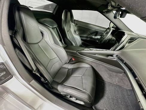 Used 2026 Chevrolet Corvette Stingray Convertible w/ Battery Protection Package RWD image 28
