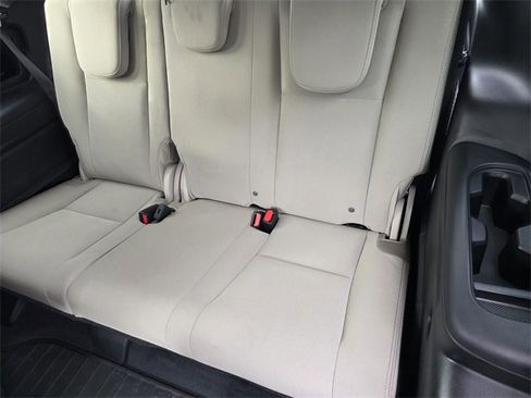 Used 2025 Subaru Ascent Premium image 21