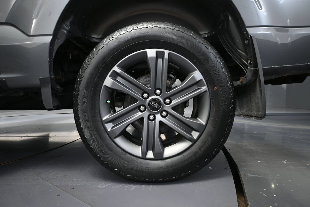 Used 2023 Ford F150 Lariat w/ Equipment Group 502A High AWD/4WD image 10