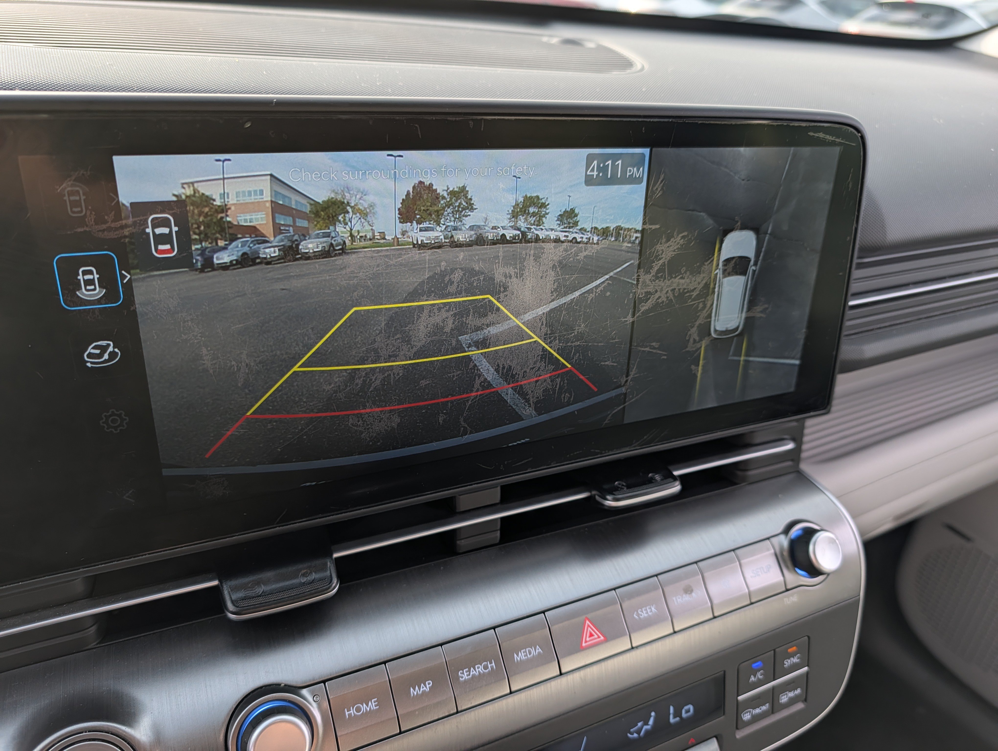 Used 2025 Hyundai Kona Limited AWD/4WD image 17