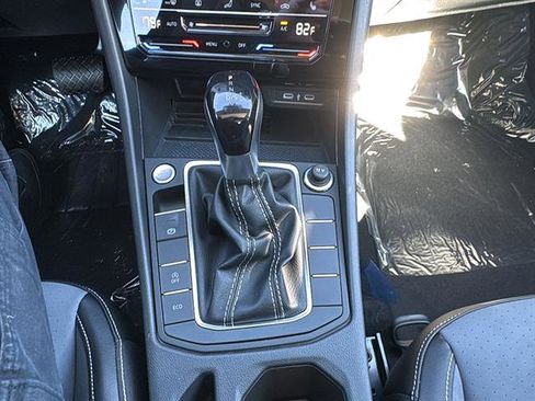 New 2026 Volkswagen Jetta SE image 23